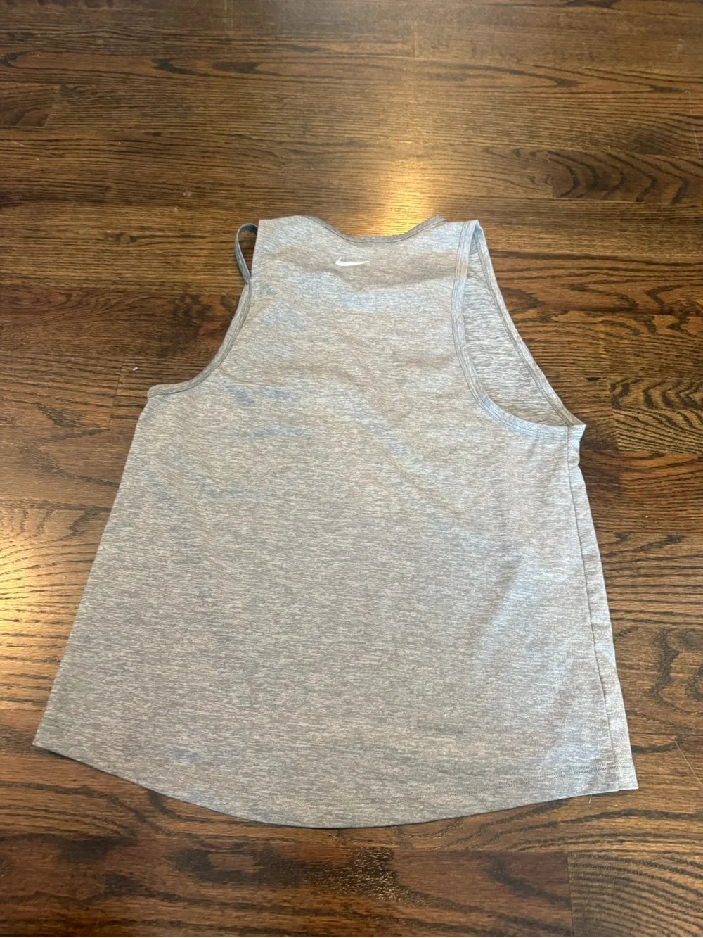 Nike Women’s Light Gray Athletic Tank Top
